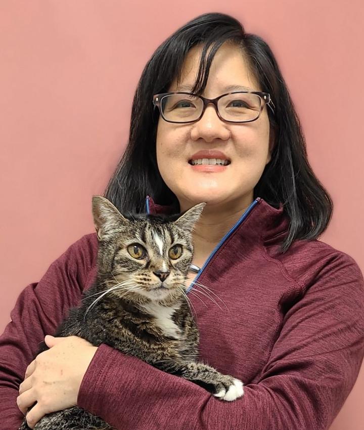 Janet Hou, DVM